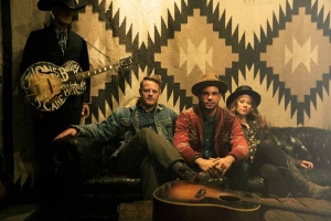 Lone Bellow - Vintage Cafe