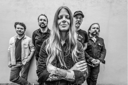Sarah Shook &amp; The Disarmers - March 2022
