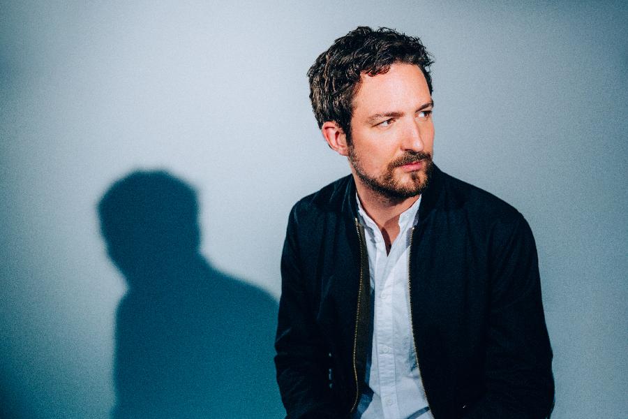 Frank Turner Breaks Down The &#039;Collective Problem&#039; With Politics