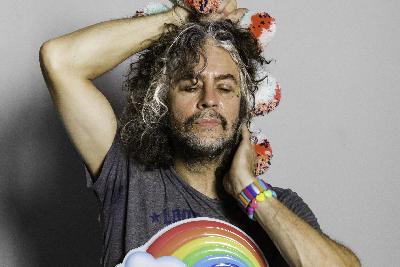 How The Flaming Lips Bring The Warmth Of Concerts To Crowds, Despite The Pandemic